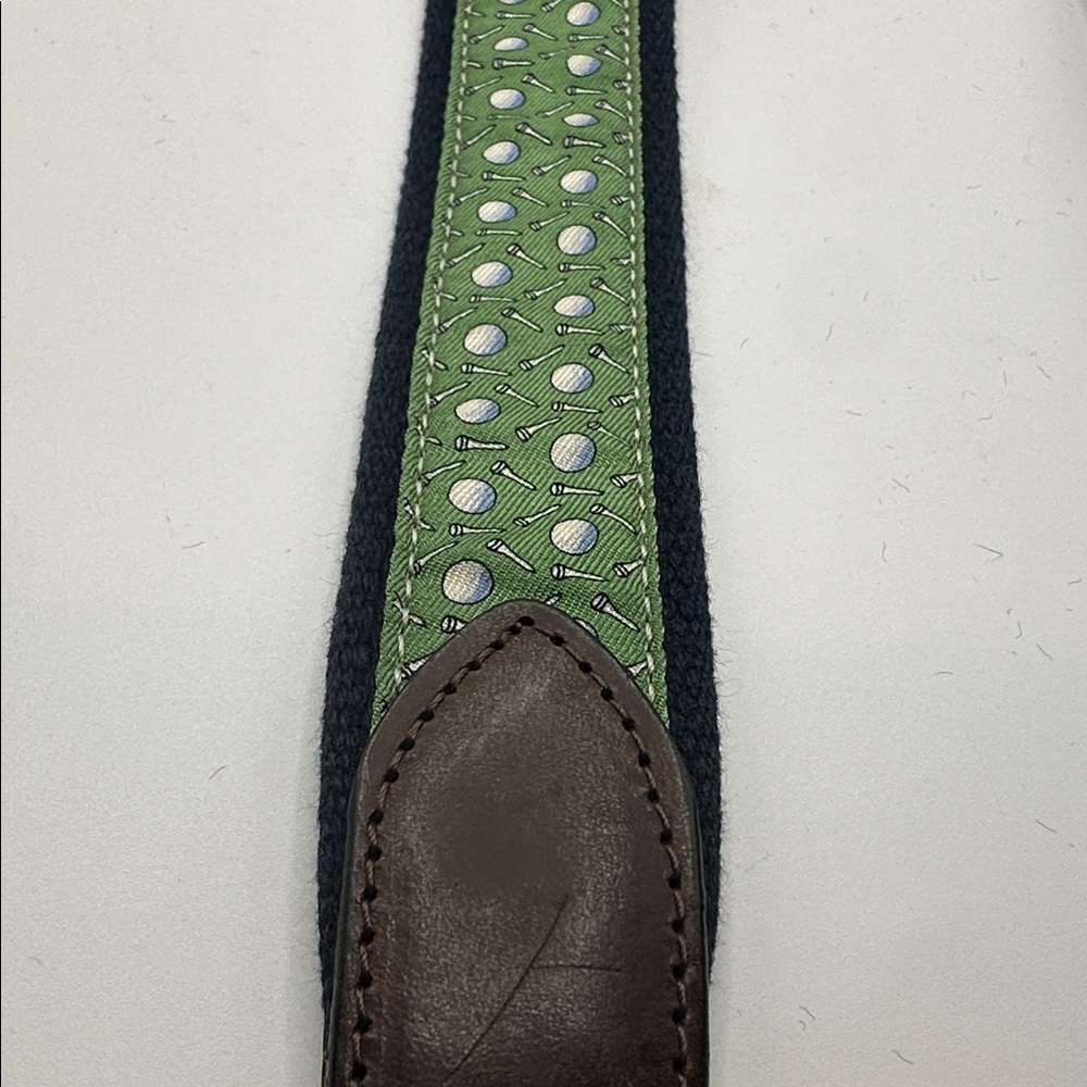 Vineyard Vines men's green canvas club belt with a golf pattern, brass buckle. - Picture 5 of 5